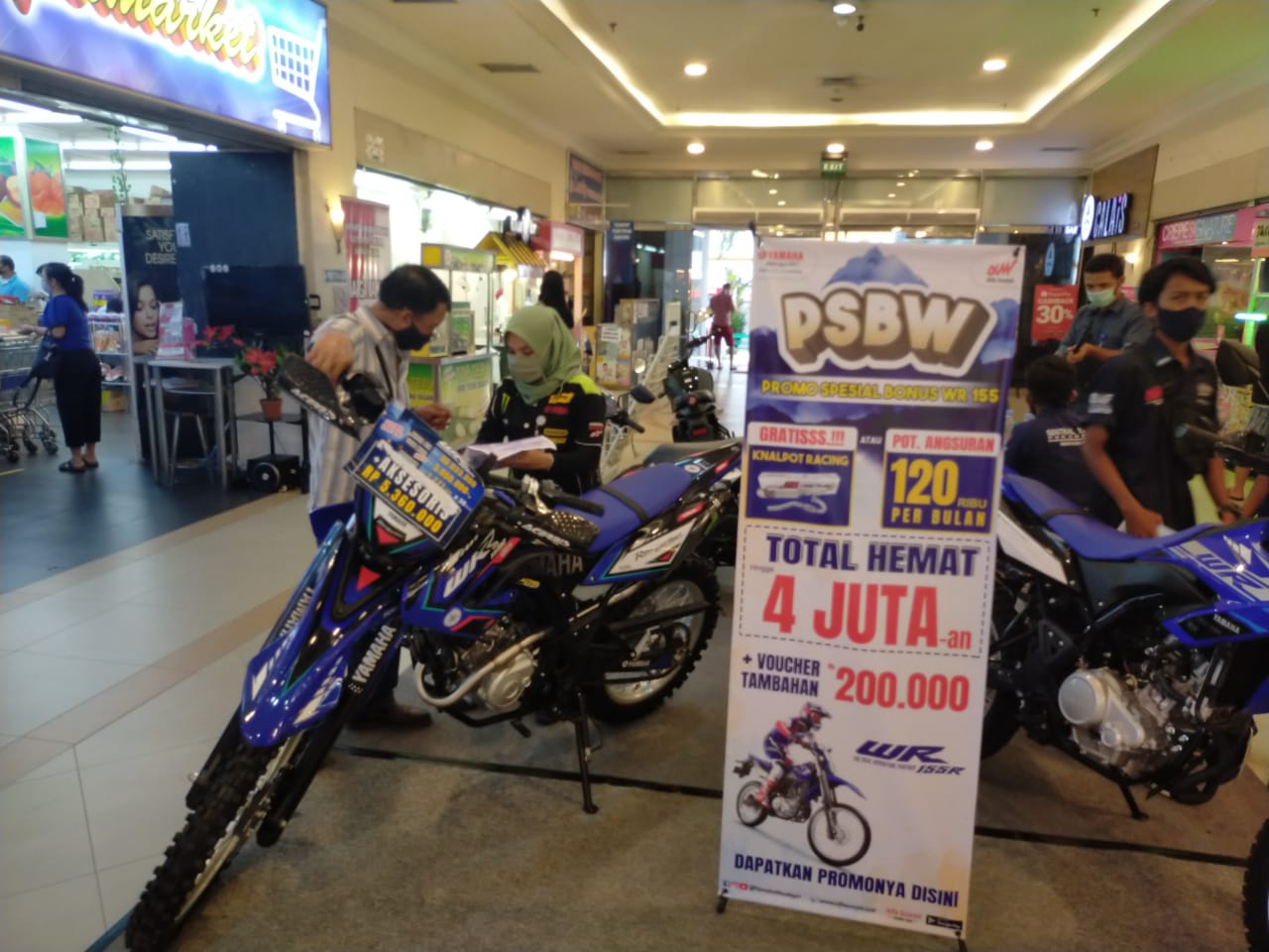 Yamaha Pamerkan Produk Andalan di Mall Pekanbaru Yamaha Pamerkan Produk Andalan di Mall Pekanbaru